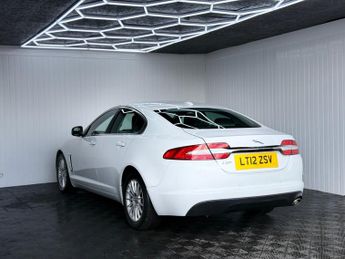 JAGUAR XF 2.2d [163] SE Business 4dr Auto