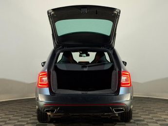 SKODA OCTAVIA 2.0 TDI CR vRS 5dr DSG