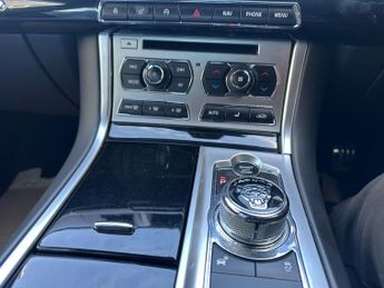 JAGUAR XF 3.0d V6 R-Sport 4dr Auto [Start Stop]