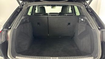 AUDI Q4 E-TRON 40 S line SUV 5dr Electric Auto 82kWh (204 ps)