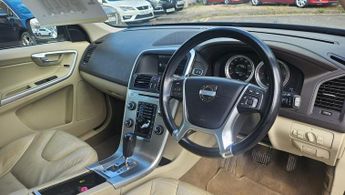 VOLVO XC60 D5 [205] SE Lux 5dr AWD Geartronic