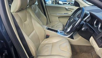 VOLVO XC60 D5 [205] SE Lux 5dr AWD Geartronic