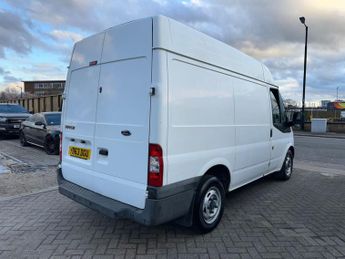 FORD TRANSIT Medium Roof Van TDCi 100ps