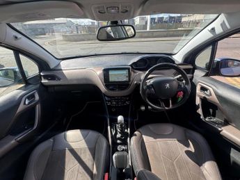 PEUGEOT 2008 1.6 e-HDi 115 Feline 5dr [Calima]