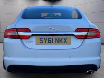 JAGUAR XF 2.2d SE 4dr Auto