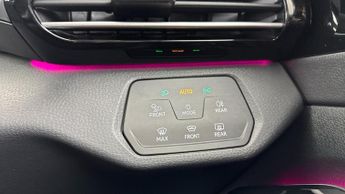 VOLKSWAGEN ID.5 128kW Style Pro 77kWh 5dr Auto