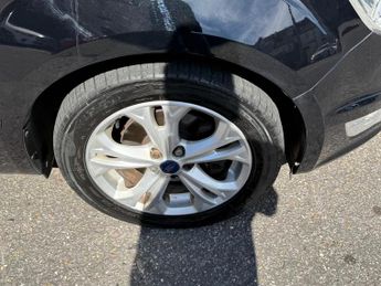 FORD GALAXY 2.0 TDCi 140 Titanium 5dr Powershift