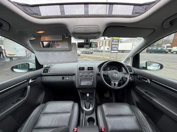 VOLKSWAGEN TOURAN 1.4 TSI DSG AUTOMATIC