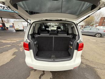 VOLKSWAGEN TOURAN 1.4 TSI DSG AUTOMATIC