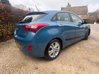 HYUNDAI I30 1.6 CRDi Style Nav 5dr Auto