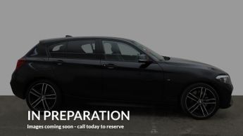 BMW 1 SERIES 1.5 118i GPF M Sport Shadow Edition Hatchback 5dr Petrol Auto Eu