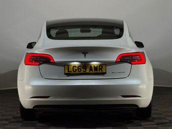 TESLA MODEL 3 Long Range AWD 4dr Auto