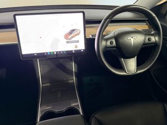 TESLA MODEL 3 Long Range AWD 4dr Auto