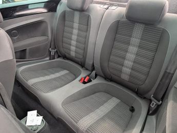 VOLKSWAGEN BEETLE 2.0 TDI Sport 3dr DSG