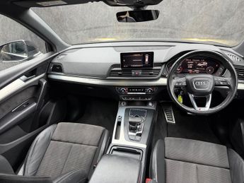 AUDI Q5 2.0 TDI Quattro S Line 5dr S Tronic