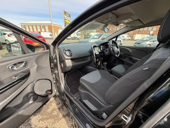 RENAULT CLIO 1.2 AUTOMATIC