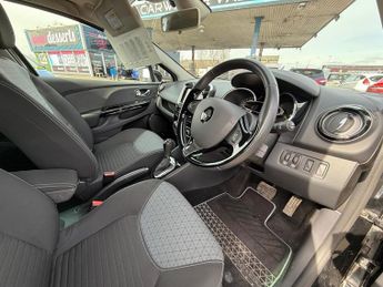 RENAULT CLIO 1.2 AUTOMATIC