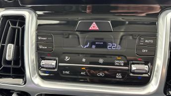 KIA SORENTO 1.6 h T-GDi 3 SUV 5dr Petrol Hybrid Auto AWD Euro 6 (s/s) (226 b
