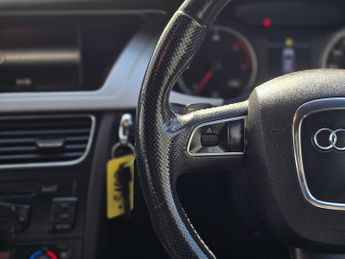 AUDI A4 2.0 TDI 143 S Line 5dr Multitronic