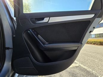 AUDI A4 2.0 TDI 143 S Line 5dr Multitronic