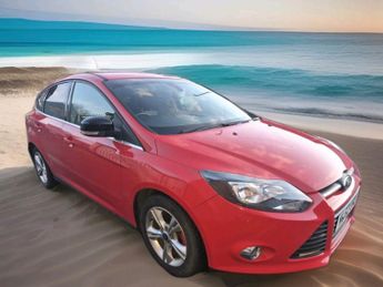 FORD FOCUS 1.6 125 Zetec 5dr Powershift