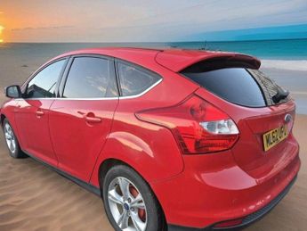 FORD FOCUS 1.6 125 Zetec 5dr Powershift