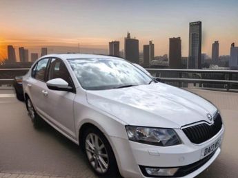 Skoda Octavia 1.6 TDI CR Elegance 5dr