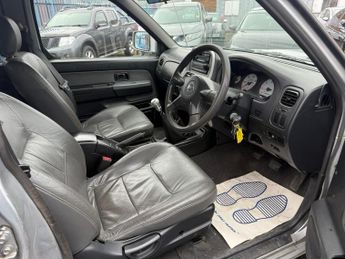 NISSAN NAVARA Sport Double Cab Pick Up 4WD Di