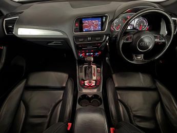 AUDI Q5 2.0 TDI Quattro S Line Plus 5dr S Tronic