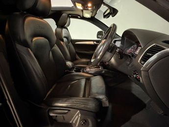 AUDI Q5 2.0 TDI Quattro S Line Plus 5dr S Tronic