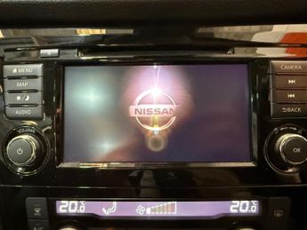 NISSAN QASHQAI 1.3 DiG-T 160 [157] N-Connecta 5dr DCT Glass Roof