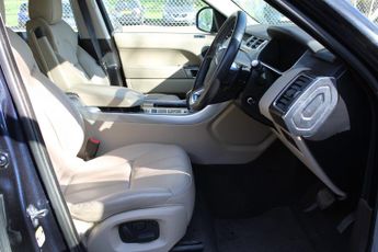 LAND ROVER RANGE ROVER SPORT 3.0 SDV6 HSE 5dr Auto