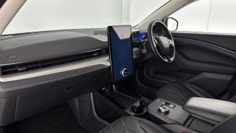 FORD MUSTANG MACH-E Standard Range 70kWh SUV 5dr Electric Automatic (269 ps)
