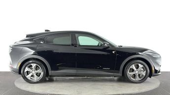 FORD MUSTANG MACH-E Standard Range 70kWh SUV 5dr Electric Automatic (269 ps)