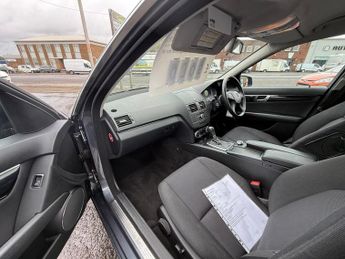 MERCEDES-BENZ C CLASS C220 CDI BlueEFFICIENCY Executive SE 4dr