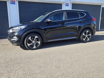 HYUNDAI TUCSON 1.7 CRDi Blue Drive Premium 5dr 2WD DCT