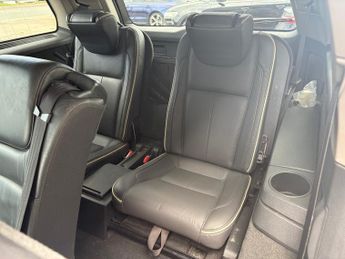 VOLVO XC90 2.4 D5 [200] Executive 5dr Geartronic ++ LEATHER / 7 SEATS / 9 S