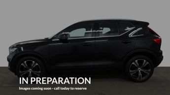 VOLVO XC40 2.0 B4 MHEV Inscription Pro SUV 5dr Petrol Hybrid Auto Euro 6 (s