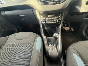 PEUGEOT 208 1.2 AUTOMATIC