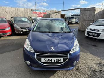 PEUGEOT 208 1.2 AUTOMATIC