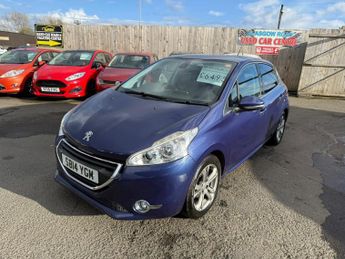 PEUGEOT 208 1.2 AUTOMATIC