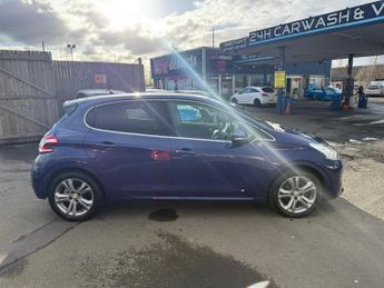 PEUGEOT 208 1.2 AUTOMATIC
