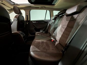 SKODA OCTAVIA 2.0 TDI CR Laurin + Klement 5dr DSG