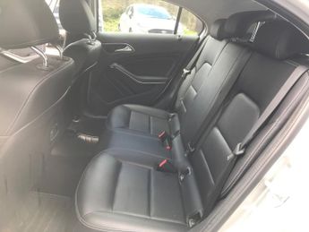 MERCEDES-BENZ A-CLASS A180d Sport Premium 5dr
