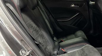 MERCEDES-BENZ GLA GLA 200d AMG Line Premium 5dr Auto ++ SAT NAV / ULEZ / 67 MPG ++