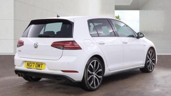 VOLKSWAGEN GOLF 2.0 TDI 184 GTD 5dr DSG ++ NAV / 19 INCH ALLOYS / ULEZ / 60 MPG 