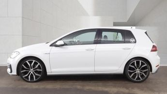 VOLKSWAGEN GOLF 2.0 TDI 184 GTD 5dr DSG ++ NAV / 19 INCH ALLOYS / ULEZ / 60 MPG 