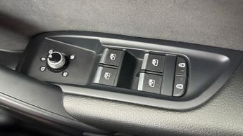 AUDI Q5 2.0 TFSI 45 S line Sportback 5dr Petrol S Tronic quattro Euro 6 