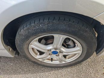 TOYOTA PRIUS 1.8 VVTi T3 5dr CVT Auto