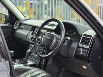 LAND ROVER RANGE ROVER 3.6 TDV8 VOGUE SE 4dr Auto